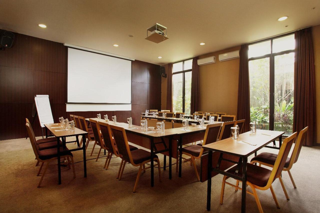 de JAVA Hotel Bandung Exterior foto