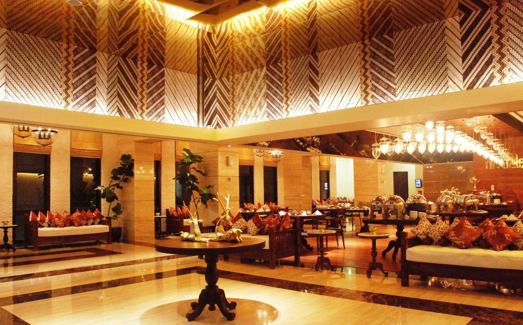 de JAVA Hotel Bandung Exterior foto